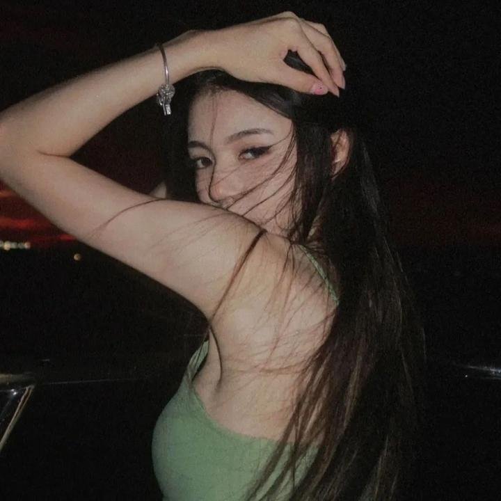 沉默一瞬