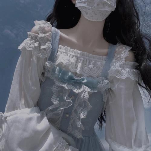 家有蛇仙美貌妻
